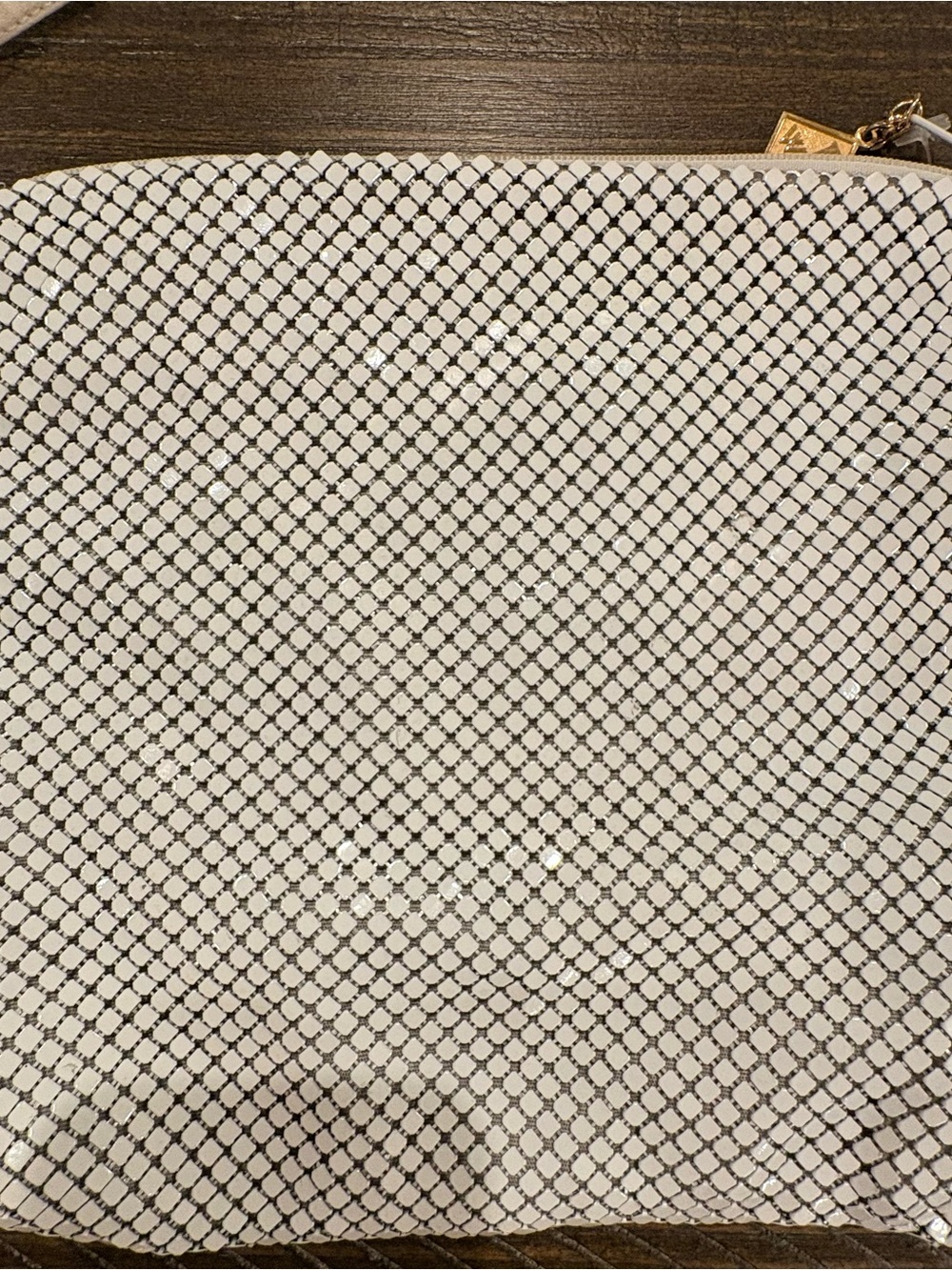 Whiting & Davis White metal mesh Shoulder Bag with branded Charm - Picture 5 of 6